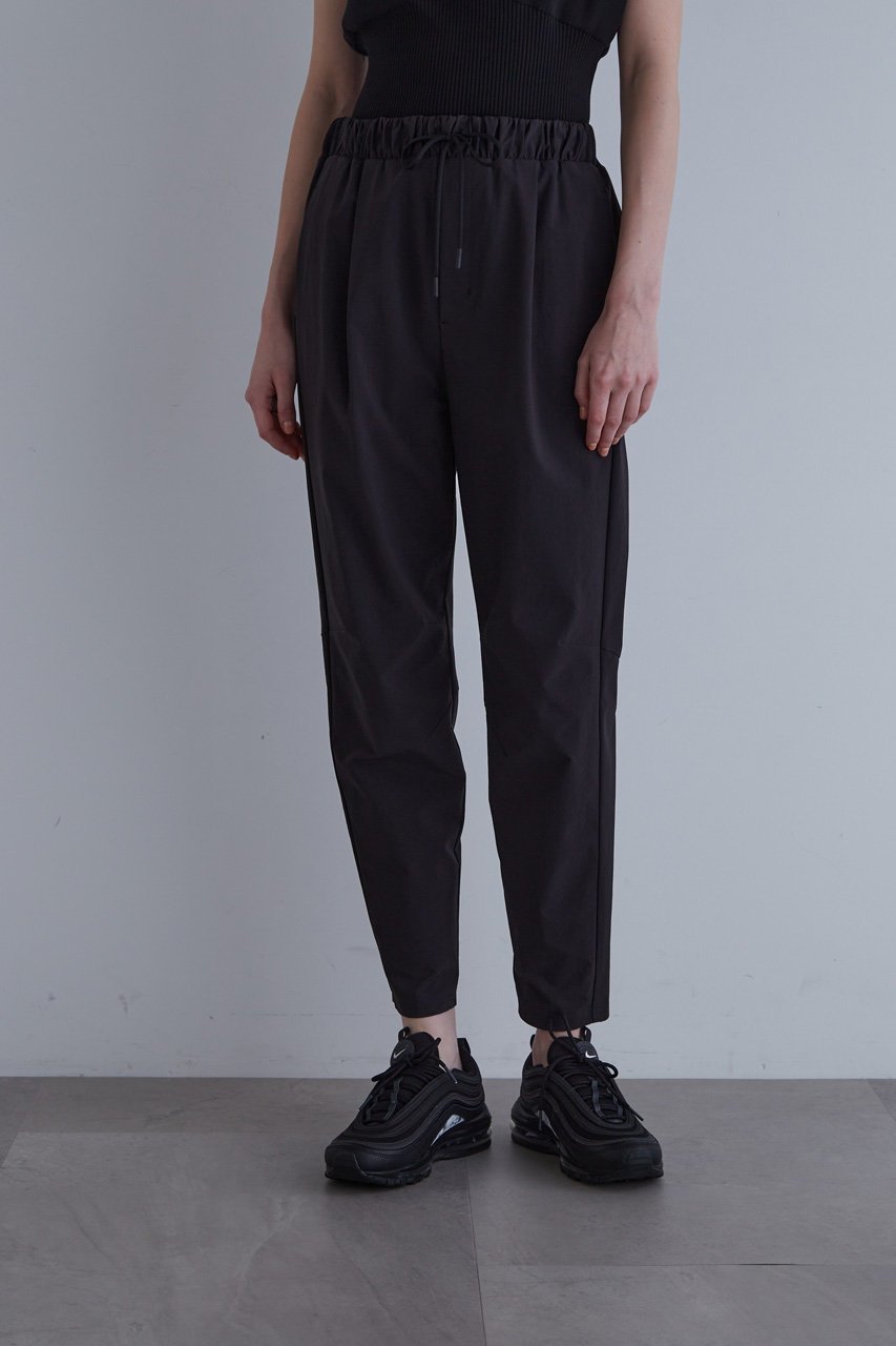 【ル フィル/LE PHIL】の【LE PHIL SPORTS】コーデュラジョガーパンツ 人気、トレンドファッション・服の通販 founy(ファニー) 　ファッション　Fashion　レディースファッション　Fashion for Women　パンツ　Pants & Trousers　スポーツウェア　Functional & Stylish Sportswear　スポーツ パンツ　Workout Pants / Training Shorts / Joggers　コンパクト　Compact, Small Size　ストレッチ　Stretch, Stretchy Fabric　テーパード　Tapered, Tapered Pants　ポケット　Pocket, Pocket Detail　軽量　Lightweight, Ultra Light　other-7|ID: prp329100003962015 ipo3291000000032900824