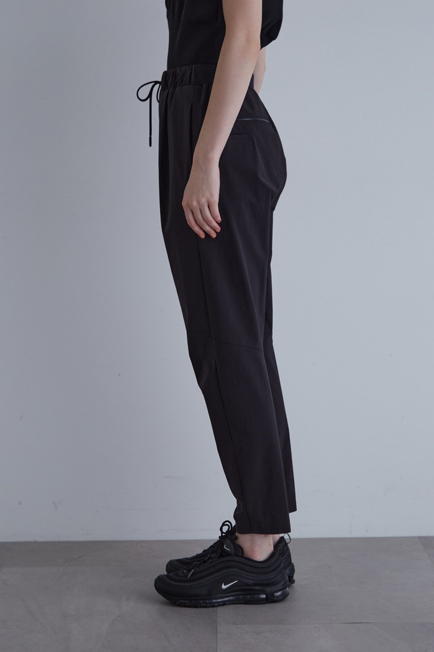 【ル フィル/LE PHIL】の【LE PHIL SPORTS】コーデュラジョガーパンツ 人気、トレンドファッション・服の通販 founy(ファニー) 　ファッション　Fashion　レディースファッション　Fashion for Women　パンツ　Pants & Trousers　スポーツウェア　Functional & Stylish Sportswear　スポーツ パンツ　Workout Pants / Training Shorts / Joggers　コンパクト　Compact, Small Size　ストレッチ　Stretch, Stretchy Fabric　テーパード　Tapered, Tapered Pants　ポケット　Pocket, Pocket Detail　軽量　Lightweight, Ultra Light　other-8|ID: prp329100003962015 ipo3291000000032900827