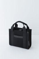 【ル フィル/LE PHIL】の【LE PHIL SPORTS】ミニトートバッグ 人気、トレンドファッション・服の通販 founy(ファニー) ファッション Fashion レディースファッション Fashion for Women バッグ Bags スポーツウェア Functional & Stylish Sportswear スポーツバッグ・ジム用ポーチ・バックパック Gym Bag / Sports Backpack / Pouch for Training ゴルフ Golf ポケット Pocket, Pocket Detail メッシュ Mesh, Net Fabric |ID:prp329100003962023