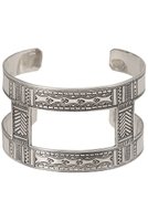 【カオス/Chaos】のTUAREG 別注バングル 人気、トレンドファッション・服の通販 founy(ファニー) ファッション Fashion レディースファッション Fashion for Women ジュエリー Jewelry チェーン＆カフブレスレット Cuff & Chain Bracelets バングル・カフブレスレット Bangles & Cuff Bracelets ジュエリー Jewelry, Accessories ネイティブ Native, Ethnic Style バングル Bangle, Bracelet 別注 Limited Edition, Custom Order 夏 Summer 春 Spring S/S・春夏 SS, Spring/Summer, Warm Season |ID:prp329100003962127