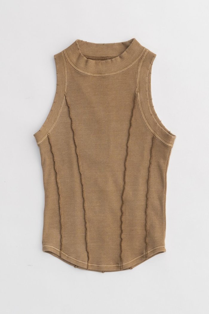 【プランク プロジェクト/PRANK PROJECT】のハイネックタンクトップ / High Neck Tank Top インテリア・キッズ・メンズ・レディースファッション・服の通販 founy(ファニー) https://founy.com/ ファッション Fashion レディースファッション Fashion for Women トップス・カットソー Cut & Sew Tops キャミソール&ノースリーブ Camisoles & Sleeveless Tops シャツ・ブラウス・オフィスカジュアル Elegant Blouses & Button-Ups ロングTシャツ・Tシャツ Longline T-Shirts & Tees カットソー・ベーシックTシャツ Cut-and-Sewn Tops / Stretch Tees & Basics キャミソール Camisole, Spaghetti Strap Top コルセット Corset, Bustier タンク Tank Top, Sleeveless Top ダメージ Distressed, Destroyed テレコ Ribbed, Rib Stitch ハイネック High Neck, Mock Neck フィット Fit, Slim Fit 再入荷 Restock / Back in Stock |ID: prp329100003964938 ipo3291000000032928315