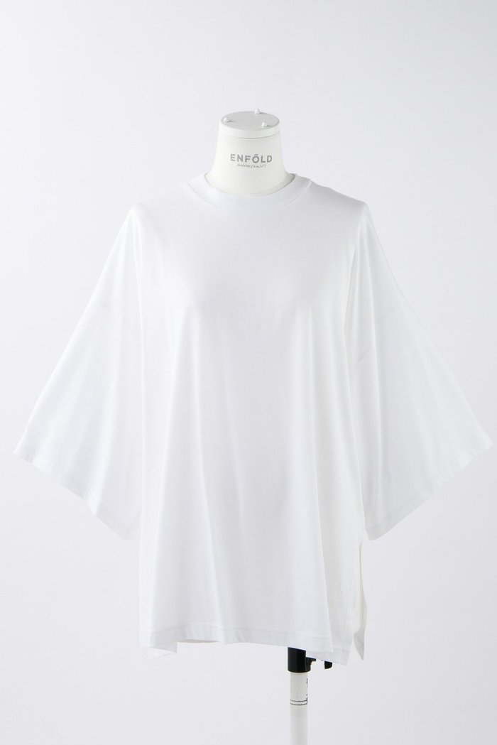 【エンフォルド/ENFOLD】のハイゲージスビン天竺 メンズライク T/SH Tシャツ インテリア・キッズ・メンズ・レディースファッション・服の通販 founy(ファニー) https://founy.com/ ファッション Fashion レディースファッション Fashion for Women トップス・カットソー Cut & Sew Tops シャツ・ブラウス・オフィスカジュアル Elegant Blouses & Button-Ups ロングTシャツ・Tシャツ Longline T-Shirts & Tees カットソー・ベーシックTシャツ Cut-and-Sewn Tops / Stretch Tees & Basics ショート Short, Short Length シンプル Simple, Minimal スリット Slit, Slit Detail スリーブ Sleeve, Long Sleeve / Short Sleeve メンズ Men's, Menswear ワイド Wide, Wide Fit |ID: prp329100003971308 ipo3291000000035892579