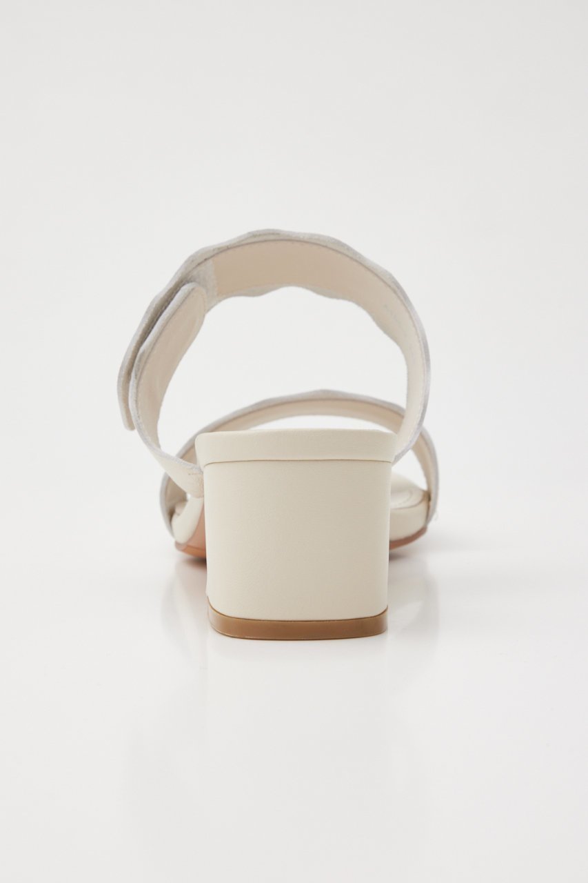 【スタッカート/STACCATO】のウェーブカットWベルトサンダル 人気、トレンドファッション・服の通販 founy(ファニー) 　ファッション　Fashion　レディースファッション　Fashion for Women　ベルト&ウエストマーク　Belts & Waist Accessories　サンダル　Sandals, Summer Shoes　フィット　Fit, Slim Fit　ブロック　Block, Solid Block Pattern　ミドル　Middle Length, Mid Height　ワンポイント　One Point, Statement Accent　other-5|ID: prp329100003971340 ipo3291000000034940772