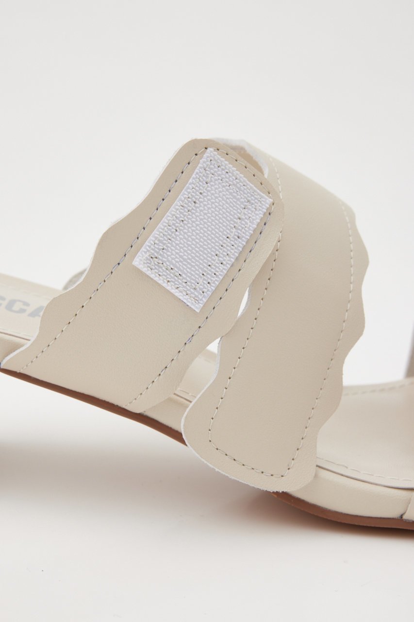 【スタッカート/STACCATO】のウェーブカットWベルトサンダル 人気、トレンドファッション・服の通販 founy(ファニー) 　ファッション　Fashion　レディースファッション　Fashion for Women　ベルト&ウエストマーク　Belts & Waist Accessories　サンダル　Sandals, Summer Shoes　フィット　Fit, Slim Fit　ブロック　Block, Solid Block Pattern　ミドル　Middle Length, Mid Height　ワンポイント　One Point, Statement Accent　other-8|ID: prp329100003971340 ipo3291000000034940775