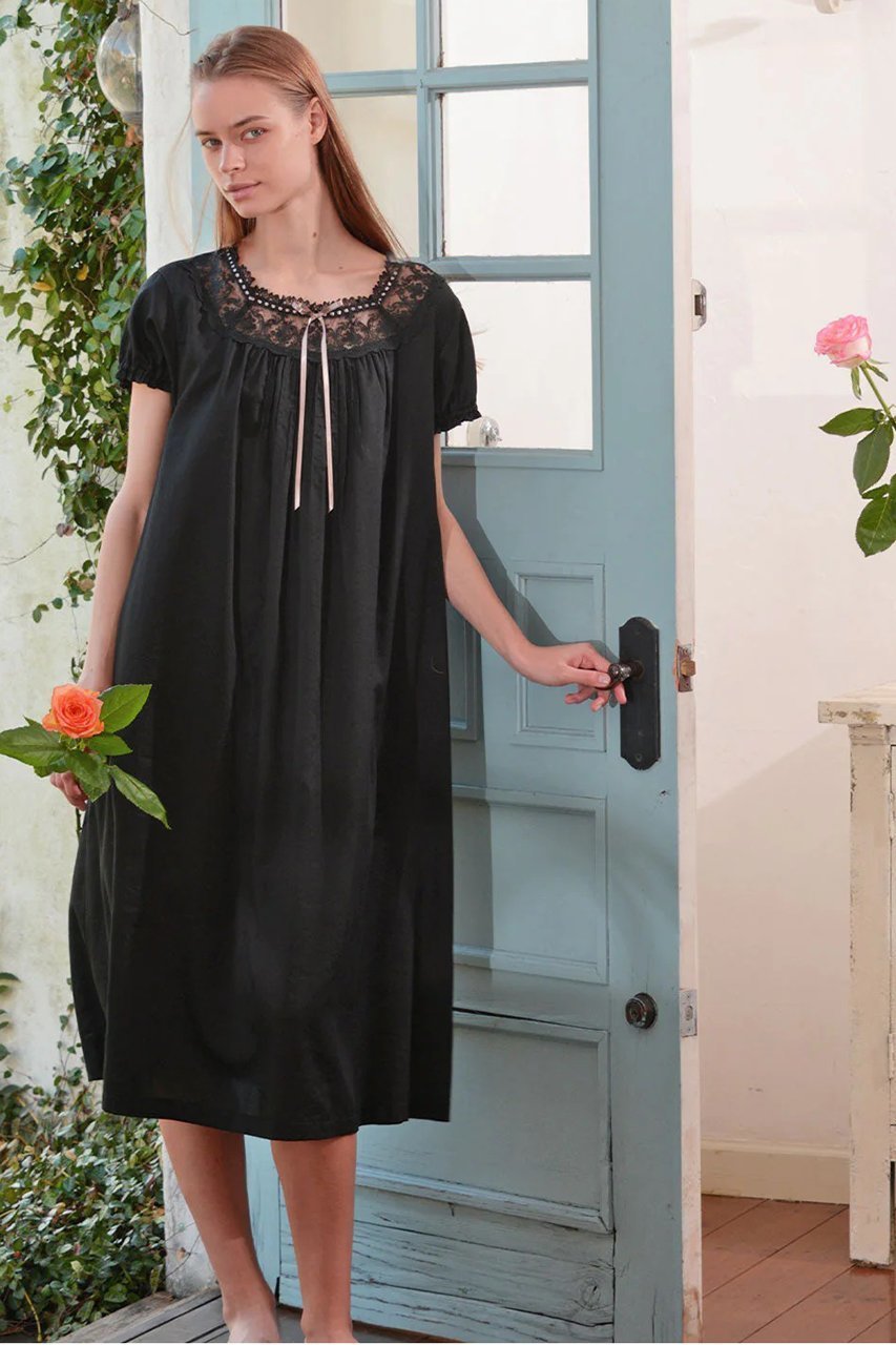 【イクコ/IKUKO】のビンテージワッシャーサテンネグリジェ 人気、トレンドファッション・服の通販 founy(ファニー) 　ファッション　Fashion　レディースファッション　Fashion for Women　アンティーク　Antique-Inspired　サテン　Satin, Glossy Fabric　デコルテ　Décolleté, Neckline　ドレス　Dress, One-Piece　パジャマ　Pajamas, Sleepwear　リボン　Ribbon, Bow　レース　Lace, Lace Fabric　エレガント 上品　Elegant　other-6|ID: prp329100003971348 ipo3291000000032842333