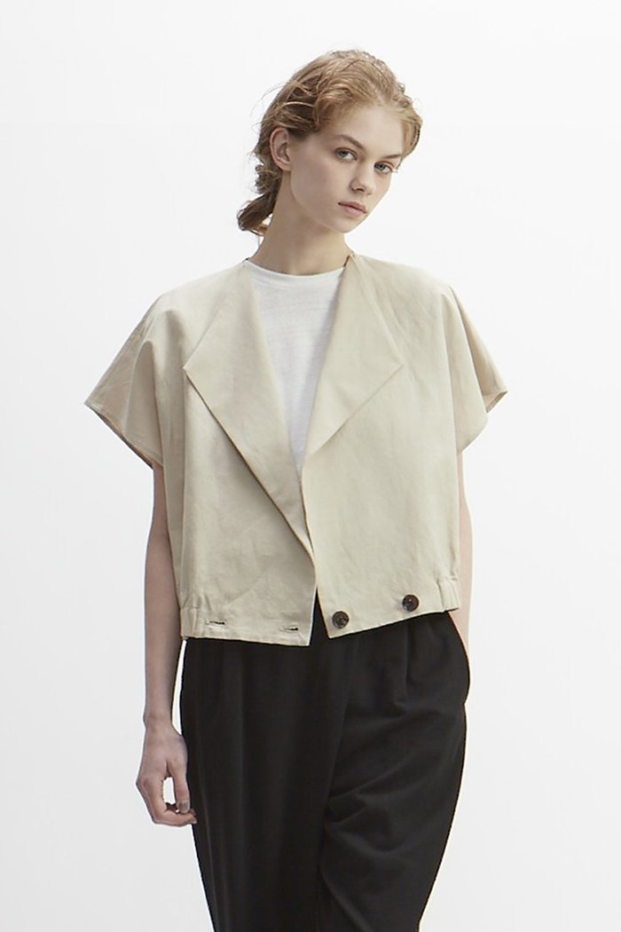 【プレインピープル/PLAIN PEOPLE】のポプリンワッシャーショートジャケット インテリア・キッズ・メンズ・レディースファッション・服の通販 founy(ファニー) https://founy.com/ ファッション Fashion レディースファッション Fashion for Women アウター Coat / Outerwear Collection レディースジャケット・軽アウター Jackets おすすめ Recommended / Our Picks クロップド Cropped, Short Length ショート Short, Short Length ジャケット Jacket, Outerwear スリーブ Sleeve, Long Sleeve / Short Sleeve セットアップ Set-Up, Coordinated Outfit ダブル Double, Double-Breasted バランス Balance, Style Balance フレンチ French, French Style ワッシャー Washer, Crinkled Finish |ID: prp329100003971378 ipo3291000000032953470