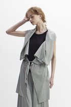 【プレインピープル/PLAIN PEOPLE】のアリオリティスムースジレ 人気、トレンドファッション・服の通販 founy(ファニー) ファッション Fashion レディースファッション Fashion for Women アウター Coat / Outerwear Collection レディースジャケット・軽アウター Jackets ギャザー Gathered, Ruffled ショール Shawl, Wrap ジャケット Jacket, Outerwear ドレープ Drape, Draping Fabric ベスト Vest, Waistcoat エレガント 上品 Elegant thumbnail ライトグレー|ID: prp329100003971405 ipo3291000000035042122