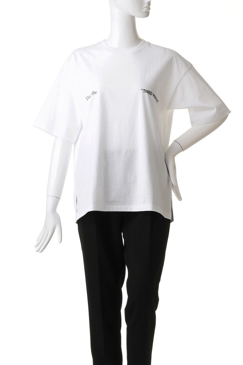 【サードマガジン/THIRD MAGAZINE】の【ELLE SHOP限定】サイドスリットTシャツ 人気、トレンドファッション・服の通販 founy(ファニー) 　ファッション　Fashion　レディースファッション　Fashion for Women　トップス・カットソー　Cut & Sew Tops　シャツ・ブラウス・オフィスカジュアル　Elegant Blouses & Button-Ups　ロングTシャツ・Tシャツ　Longline T-Shirts & Tees　カットソー・ベーシックTシャツ　Cut-and-Sewn Tops / Stretch Tees & Basics　ショート　Short, Short Length　ジャケット　Jacket, Outerwear　スリット　Slit, Slit Detail　スリーブ　Sleeve, Long Sleeve / Short Sleeve　デニム　Denim, Jeans Material　トレンド　Trend, Trending Now　プリーツ　Pleats, Pleated　other-2|ID: prp329100003973795 ipo3291000000032895629