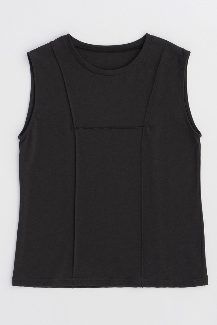 【メゾンスペシャル/MAISON SPECIAL】のPin Tuck Sleeveless Tops/ピンタックノースリーブトップス インテリア・キッズ・メンズ・レディースファッション・服の通販 founy(ファニー) https://founy.com/ ファッション Fashion レディースファッション Fashion for Women トップス・カットソー Cut & Sew Tops キャミソール&ノースリーブ Camisoles & Sleeveless Tops シャツ・ブラウス・オフィスカジュアル Elegant Blouses & Button-Ups ロングTシャツ・Tシャツ Longline T-Shirts & Tees カットソー・ベーシックTシャツ Cut-and-Sewn Tops / Stretch Tees & Basics インナー Innerwear キャミソール Camisole, Spaghetti Strap Top シンプル Simple, Minimal タンク Tank Top, Sleeveless Top ボックス Boxy, Box Shape ロング Long, Long-Length 夏 Summer |ID: prp329100003977807 ipo3291000000036985785