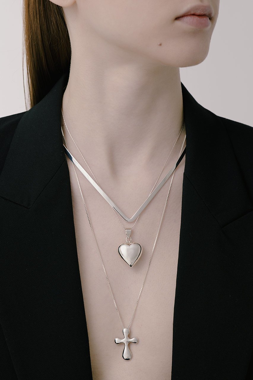 【クイップ クエイント/quip queint】のomega sharp ネックレス 人気、トレンドファッション・服の通販 founy(ファニー) 　ファッション　Fashion　レディースファッション　Fashion for Women　ジュエリー　Jewelry　ネックレス　Necklaces & Pendants　おすすめ　Recommended / Our Picks　クラシカル　Classical, Vintage-Inspired　クール　Cool, Chic　シルバー　Silver, Metallic Silver　ジャケット　Jacket, Outerwear　スタイリッシュ　Stylish, Fashionable　テクスチャー　Texture, Textured Fabric　ネックレス　Necklace, Pendant Necklace　フィット　Fit, Slim Fit　メタル　Metal, Metal Parts　再入荷　Restock / Back in Stock　other-5|ID: prp329100003980926 ipo3291000000035762625