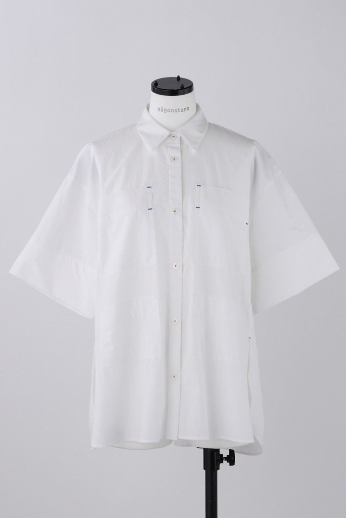 【ナゴンスタンス/nagonstans】のWashedタイプライター サイドスリット SH/シャツ インテリア・キッズ・メンズ・レディースファッション・服の通販 founy(ファニー) https://founy.com/ ファッション Fashion レディースファッション Fashion for Women トップス・カットソー Cut & Sew Tops シャツ・ブラウス・オフィスカジュアル Elegant Blouses & Button-Ups ロングTシャツ・Tシャツ Longline T-Shirts & Tees カットソー・ベーシックTシャツ Cut-and-Sewn Tops / Stretch Tees & Basics ショート Short, Short Length スリット Slit, Slit Detail スリーブ Sleeve, Long Sleeve / Short Sleeve タイプライター Typewriter Fabric, Crisp Cotton フロント Front, Front Design ヨーク Yoke, Yoke Design |ID: prp329100003987981 ipo3291000000035735737