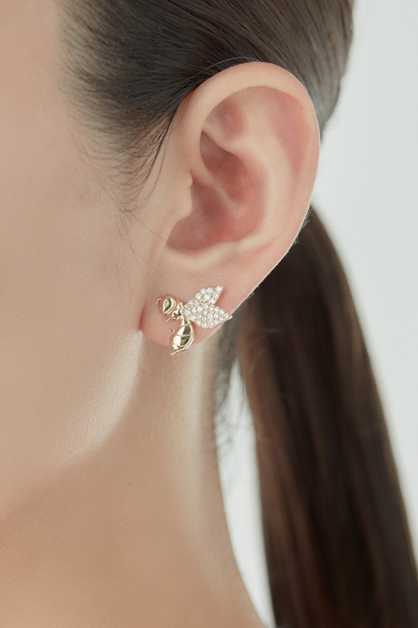 【オールニーク/ALLNIQUE】の【Playful Moko Kobayashi】Bee ダイヤモンド ピアス(片耳用) 人気、トレンドファッション・服の通販 founy(ファニー) ファッション Fashion レディースファッション Fashion for Women ジュエリー Jewelry ファッションリング Fashion Rings イヤリング・フープ・ドロップタイプ Hoop, Drop & Clip Earrings イヤリング Earrings コレクション Collection, Seasonal Line ダイヤモンド Diamond, Brilliant Cut モチーフ Motif, Design Theme 人気 Popular, Best Seller 片耳 One-Ear, Single Earring other-2|ID: prp329100003997381 ipo3291000000036103233