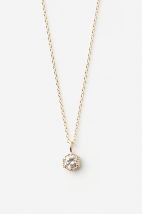 【オールニーク/ALLNIQUE】の【Hexagon Fukuda Makoto】ダイヤモンド0.18ct ネックレス 人気、トレンドファッション・服の通販 founy(ファニー) ファッションモデル・俳優・女優 Models 女性 Women 福田麻琴 Fukuda Makoto ファッション Fashion レディースファッション Fashion for Women ジュエリー Jewelry ネックレス Necklaces & Pendants ダイヤモンド Diamond, Brilliant Cut チェーン Chain, Chain Strap ネックレス Necklace, Pendant Necklace ロング Long, Long-Length |ID:prp329100003997413