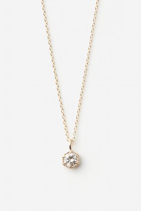 【オールニーク/ALLNIQUE】の【Hexagon Fukuda Makoto】ダイヤモンド0.18ct ネックレス 人気、トレンドファッション・服の通販 founy(ファニー) ファッションモデル・俳優・女優 Models 女性 Women 福田麻琴 Fukuda Makoto ファッション Fashion レディースファッション WOMEN ジュエリー Jewelry ネックレス Necklaces ダイヤモンド Diamond チェーン Chain ネックレス Necklace ロング Long |ID:prp329100003997413