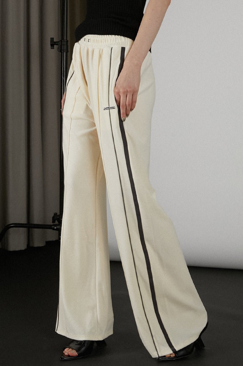 【プランク プロジェクト/PRANK PROJECT】のベロアパンツ / Velor Pants 人気、トレンドファッション・服の通販 founy(ファニー) ファッション Fashion レディースファッション Fashion for Women パンツ Pants & Trousers スポーティ Sporty, Casual Athletic ベロア Velour, Soft Velvet リラックス Relax, Relaxed Fit 夏 Summer other-4|ID: prp329100003998446 ipo3291000000034423502