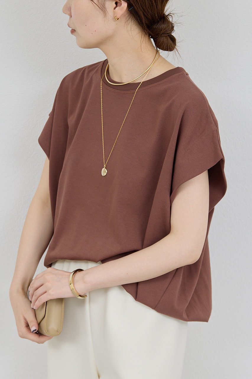 【ガリャルダガランテ/GALLARDAGALANTE】のタックコクーンTシャツ インテリア・キッズ・メンズ・レディースファッション・服の通販 founy(ファニー) 　ファッション　Fashion　レディースファッション　Fashion for Women　トップス・カットソー　Cut & Sew Tops　シャツ・ブラウス・オフィスカジュアル　Elegant Blouses & Button-Ups　ロングTシャツ・Tシャツ　Longline T-Shirts & Tees　カットソー・ベーシックTシャツ　Cut-and-Sewn Tops / Stretch Tees & Basics　ショート　Short, Short Length　スリーブ　Sleeve, Long Sleeve / Short Sleeve　フレンチ　French, French Style　ブラウン|ID: prp329100003999616 ipo3291000000032633104