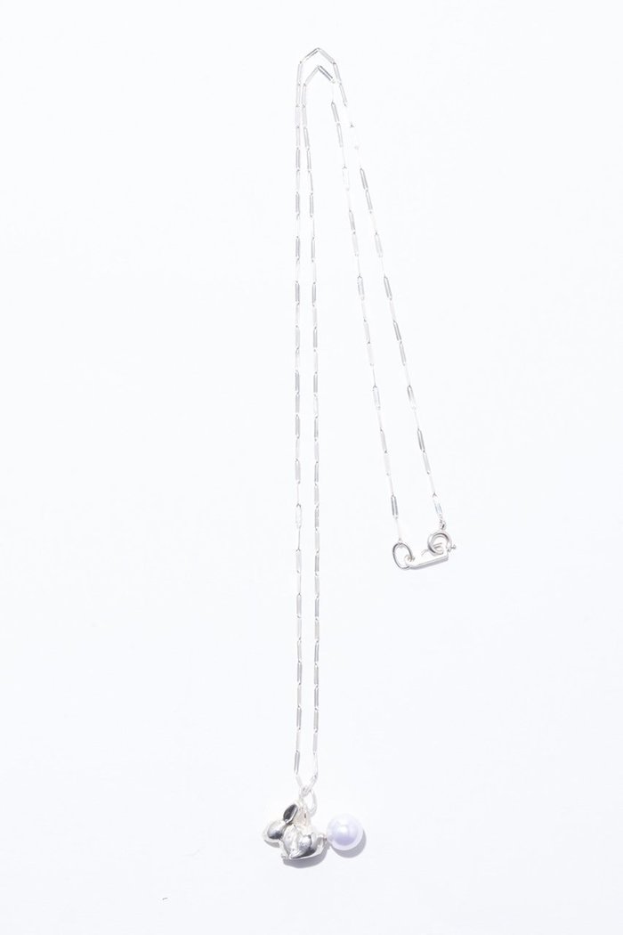 【メゾンドパルス/MAISON DPULSE】のRabbit pearl ネックレス インテリア・キッズ・メンズ・レディースファッション・服の通販 founy(ファニー) https://founy.com/ ファッション Fashion レディースファッション Fashion for Women ジュエリー Jewelry ネックレス Necklaces & Pendants チャーム Charm, Pendant ネックレス Necklace, Pendant Necklace モチーフ Motif, Design Theme |ID: prp329100004003921 ipo3291000000035611705