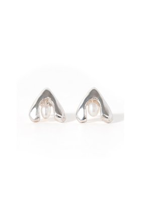 【メゾンドパルス/MAISON DPULSE】 Tulip pearl ピアス人気、トレンドファッション・服の通販 founy(ファニー) ファッション Fashion レディースファッション Fashion for Women ジュエリー Jewelry ファッションリング Fashion Rings イヤリング・フープ・ドロップタイプ Hoop, Drop & Clip Earrings おすすめ Recommended / Our Picks イヤリング Earrings シルバー Silver, Metallic Silver チューリップ Tube, Tube Top パール Pearl, Pearl Accent エレガント 上品 Elegant |ID:prp329100004003922