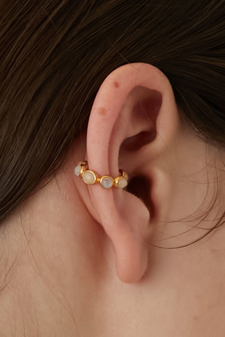 【アルティーダ ウード/ARTIDA OUD】のeden オパール レインボームーンストーン イヤーカフ(片耳用) 人気、トレンドファッション・服の通販 founy(ファニー) 　ファッション　Fashion　レディースファッション　Fashion for Women　ジュエリー　Jewelry　ファッションリング　Fashion Rings　イヤリング・フープ・ドロップタイプ　Hoop, Drop & Clip Earrings　イヤリング　Earrings　イヤーカフ　Ear Cuffs　ミックス　Mix, Mixed Style　再入荷　Restock / Back in Stock　片耳　One-Ear, Single Earring　other-8|ID: prp329100004005203 ipo3291000000035471294