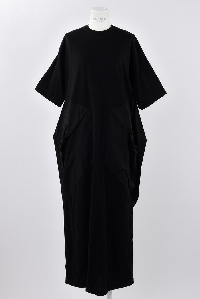 【エンフォルド/ENFOLD】のStaple天竺 スクエアドレープ DRS/ドレス インテリア・キッズ・メンズ・レディースファッション・服の通販 founy(ファニー) https://founy.com/ ファッション Fashion レディースファッション Fashion for Women ワンピース Dresses フォーマル・パーティードレス・結婚式用ドレス Elegant & Casual Dresses チュニック Tunic Tops & Dresses スクエア Square, Square Shape ストレート Straight, Straight Cut チュニック Tunic, Long Top ドレス Dress, One-Piece パターン Pattern, Design Print モチーフ Motif, Design Theme リゾート Resort, Vacation Style ルーズ Loose, Oversized ロング Long, Long-Length 夏 Summer 旅行 Travel |ID: prp329100004010928 ipo3291000000035793787