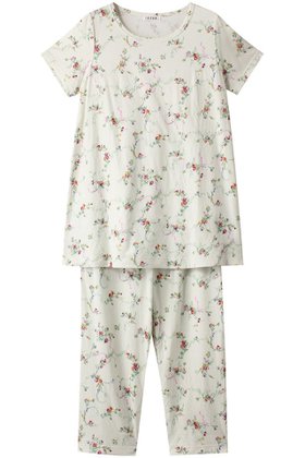 【イクコ/IKUKO】 60接結花柄プリント ロングトップスパジャマ人気、トレンドファッション・服の通販 founy(ファニー) ファッション Fashion レディースファッション Fashion for Women トップス・カットソー Cut & Sew Tops 花柄・フラワープリント・モチーフ Floral Prints & Motifs / Flower Pattern Tops クラシカル Classical, Vintage-Inspired パジャマ Pajamas, Sleepwear プリント Print, Printed Pattern 半袖 Short Sleeve, Half Sleeve |ID:prp329100004012140