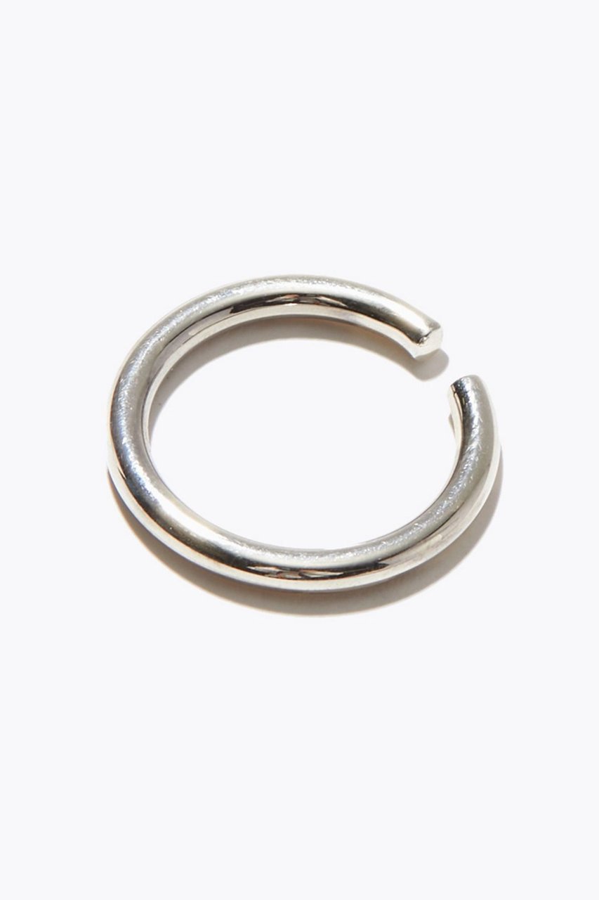 【アルティーダ ウード/ARTIDA OUD】のbone シルバー ホロウ チューブ イヤーカフ(片耳用) 人気、トレンドファッション・服の通販 founy(ファニー) 　ファッション　Fashion　レディースファッション　Fashion for Women　ジュエリー　Jewelry　ファッションリング　Fashion Rings　イヤリング・フープ・ドロップタイプ　Hoop, Drop & Clip Earrings　イヤリング　Earrings　イヤーカフ　Ear Cuffs　シルバー　Silver, Metallic Silver　シンプル　Simple, Minimal　ジュエリー　Jewelry, Accessories　チューブ　Tube, Tube Top　フォルム　Silhouette, Form　片耳　One-Ear, Single Earring　other-4|ID: prp329100004013535 ipo3291000000035885748