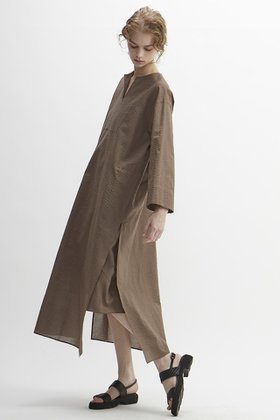 【プレインピープル/PLAIN PEOPLE】のミラクルウェーブカフタンワンピース 人気、トレンドファッション・服の通販 founy(ファニー) ファッション Fashion レディースファッション Fashion for Women ワンピース Dresses チュニック Tunic Tops & Dresses アンダー Underwear Essentials ウェーブ Wavy Pattern ガウン Gown, Robe シンプル Simple, Minimal スリット Slit, Slit Detail チュニック Tunic, Long Top ドレス Dress, One-Piece ロング Long, Long-Length 夏 Summer 長袖 Long Sleeve, Full Sleeve |ID:prp329100004013596