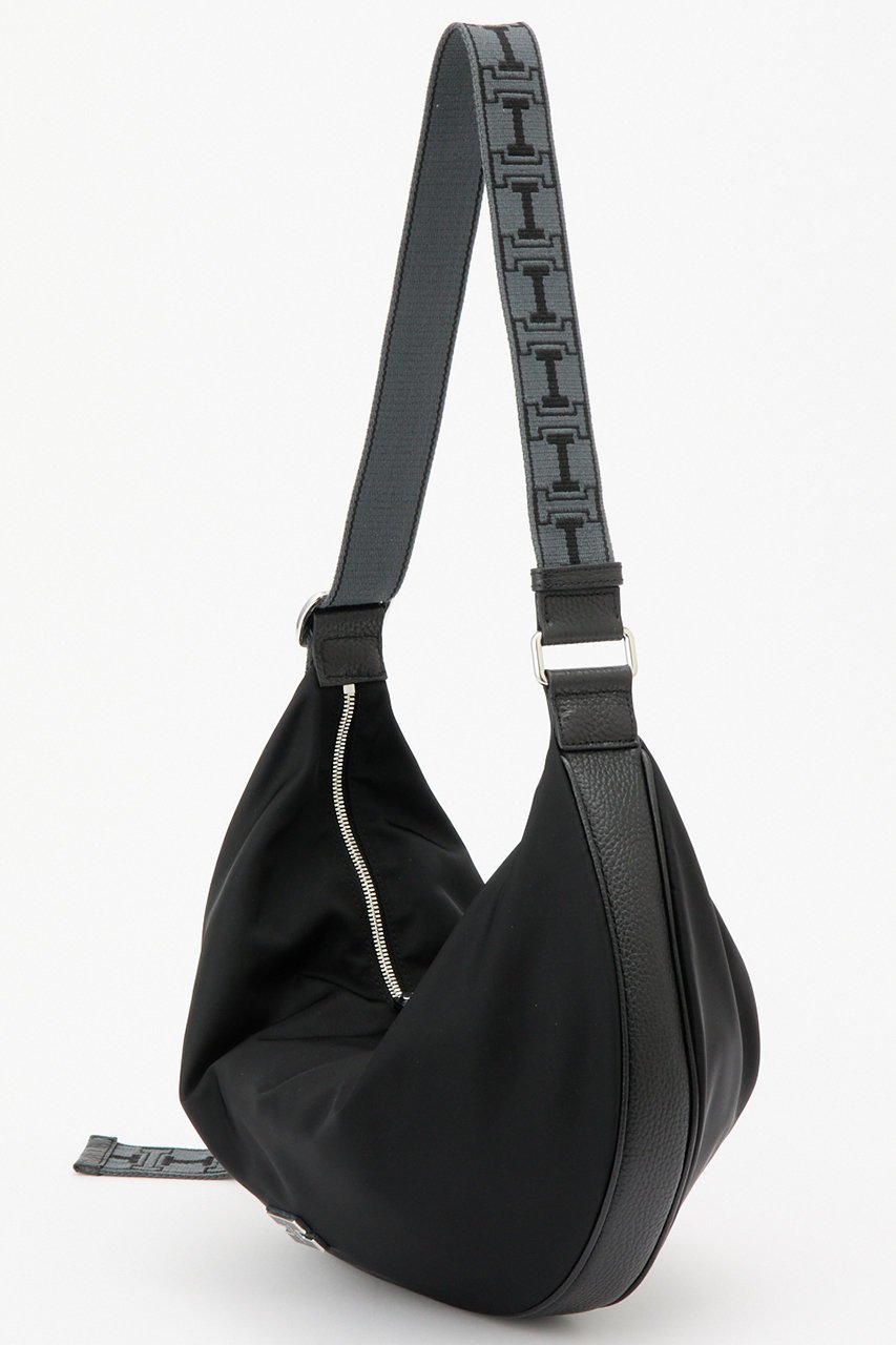 【イアクッチ/IACUCCI】のアーゴ M NYLON/CERVO 人気、トレンドファッション・服の通販 founy(ファニー) 　ファッション　Fashion　レディースファッション　Ladies' Fashion Online　エレガント 上品　Elegant　ショルダー　Shoulder　タオル　Towel　なめらか　Smooth　人気　Popularity　ハンドバッグ　Handbag　フォルム　Form　ポーチ　Pouch　メタル　Metal　ワンポイント　One Point　再入荷　Restock/Back In Stock/Re Arrival　other-7|ID: prp329100004013635 ipo3291000000032685448
