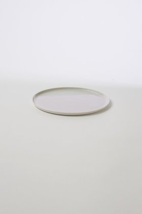 【イチロクイチロクアリタジャパン/1616 arita japan / GOODS】のS&B FlatPlate 170 人気、トレンドファッション・服の通販 founy(ファニー) シンプル Simple, Minimal テーブル Table, Dining Table 人気 Popular, Best Seller フォルム Silhouette, Form ホーム・キャンプ・アウトドア・お取り寄せ Home Living / Home & Lifestyle / Camping Gear / Outdoor Camping キッチン・ダイニング Kitchen & Dining Essentials. Stylish & Functional Tableware キッチン家電・キッチン用品 Kitchen Appliances & Tools |ID:prp329100004018812