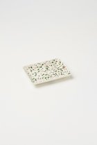【イッタラ/iittala / GOODS】のヘレ A6プレート 10x15cm 人気、トレンドファッション・服の通販 founy(ファニー) カラフル Colorful Design 皿 Plate, Dish テーブル Table, Dining Table ドット Polka Dot, Dot Pattern 人気 Popular, Best Seller パターン Pattern, Design Print プレート Plate, Dish ランダム Random, Irregular 夏 Summer ホーム・キャンプ・アウトドア・お取り寄せ Home Living / Home & Lifestyle / Camping Gear / Outdoor Camping キッチン・ダイニング Kitchen & Dining Essentials. Stylish & Functional Tableware キッチン家電・キッチン用品 Kitchen Appliances & Tools thumbnail ピンクグリーン|ID: prp329100004018863 ipo3291000000036174910