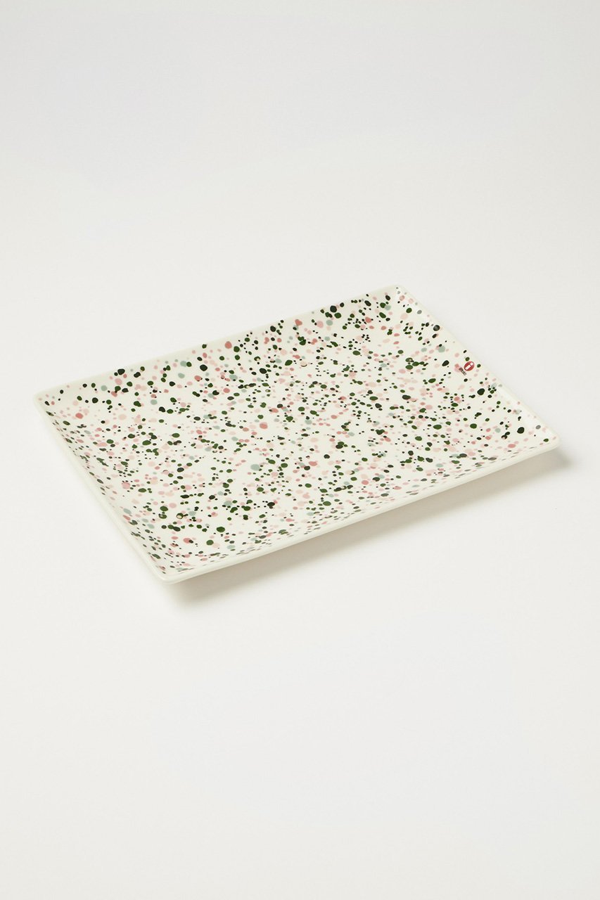 【イッタラ/iittala / GOODS】のヘレ A4プレート 21x29cm インテリア・キッズ・メンズ・レディースファッション・服の通販 founy(ファニー) 　カラフル　Colorful Design　皿　Plate, Dish　テーブル　Table, Dining Table　ドット　Polka Dot, Dot Pattern　人気　Popular, Best Seller　パターン　Pattern, Design Print　プレート　Plate, Dish　ランダム　Random, Irregular　夏　Summer　ホーム・キャンプ・アウトドア・お取り寄せ　Home Living / Home & Lifestyle / Camping Gear / Outdoor Camping　キッチン・ダイニング　Kitchen & Dining Essentials. Stylish & Functional Tableware　キッチン家電・キッチン用品　Kitchen Appliances & Tools　ピンクグリーン|ID: prp329100004018865 ipo3291000000036174916