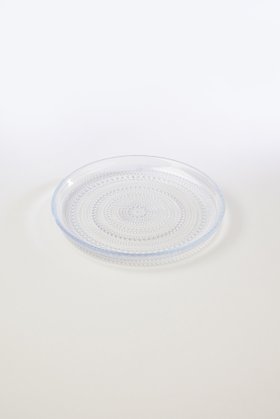 【イッタラ/iittala / GOODS】のカステヘルミ プレート 24.8cm 人気、トレンドファッション・服の通販 founy(ファニー) ガラス Glass, Glassware テーブル Table, Dining Table 人気 Popular, Best Seller プレート Plate, Dish ホーム・キャンプ・アウトドア・お取り寄せ Home Living / Home & Lifestyle / Camping Gear / Outdoor Camping キッチン・ダイニング Kitchen & Dining Essentials. Stylish & Functional Tableware キッチン家電・キッチン用品 Kitchen Appliances & Tools |ID:prp329100004018917