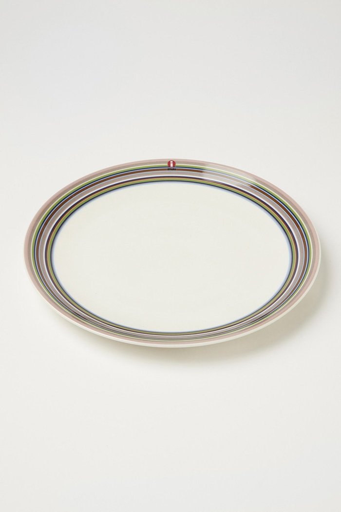 【イッタラ/iittala / GOODS】のオリゴ プレート 26cm インテリア・キッズ・メンズ・レディースファッション・服の通販 founy(ファニー) https://founy.com/ カラフル Colorful Design シンプル Simple, Minimal ストライプ Stripe, Striped Pattern テーブル Table, Dining Table ビビッド Vivid, Bright Tone フォルム Silhouette, Form プレート Plate, Dish 人気 Popular, Best Seller ホーム・キャンプ・アウトドア・お取り寄せ Home Living / Home & Lifestyle / Camping Gear / Outdoor Camping キッチン・ダイニング Kitchen & Dining Essentials. Stylish & Functional Tableware キッチン家電・キッチン用品 Kitchen Appliances & Tools |ID: prp329100004018946 ipo3291000000031647606