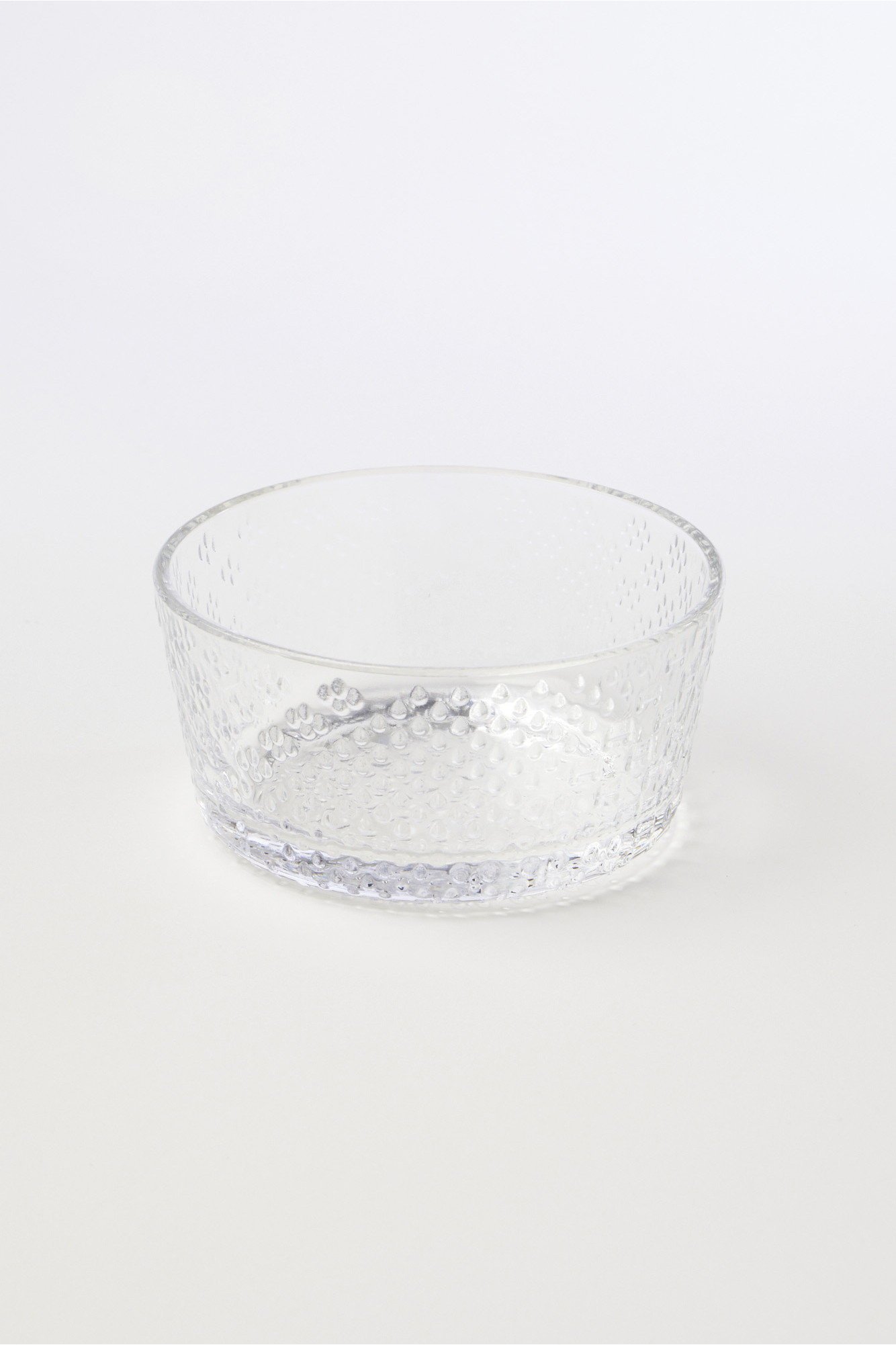 【イッタラ/iittala / GOODS】のツンドラ ボウル 250ml インテリア・キッズ・メンズ・レディースファッション・服の通販 founy(ファニー) 　テーブル　Table　モチーフ　Motif　ホーム・キャンプ・アウトドア・お取り寄せ　Home,Garden,Outdoor,Camping Gear　キッチン・ダイニング　Kitchen Dining　キッチン家電・キッチン用品　Kitchenware　クリア|ID: prp329100004018975 ipo3291000000026648864