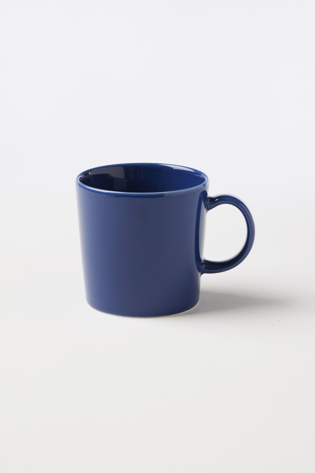 【イッタラ/iittala / GOODS】のティーマ マグ 0.3L インテリア・キッズ・メンズ・レディースファッション・服の通販 founy(ファニー) 　グラス　Glass, Eyewear　コレクション　Collection, Seasonal Line　シェイプ　Shape, Slim Fit　スタンダード　Standard, Basic　テーブル　Table, Dining Table　人気　Popular, Best Seller　ヴィンテージブルー|ID: prp329100004018990 ipo3291000000036175058