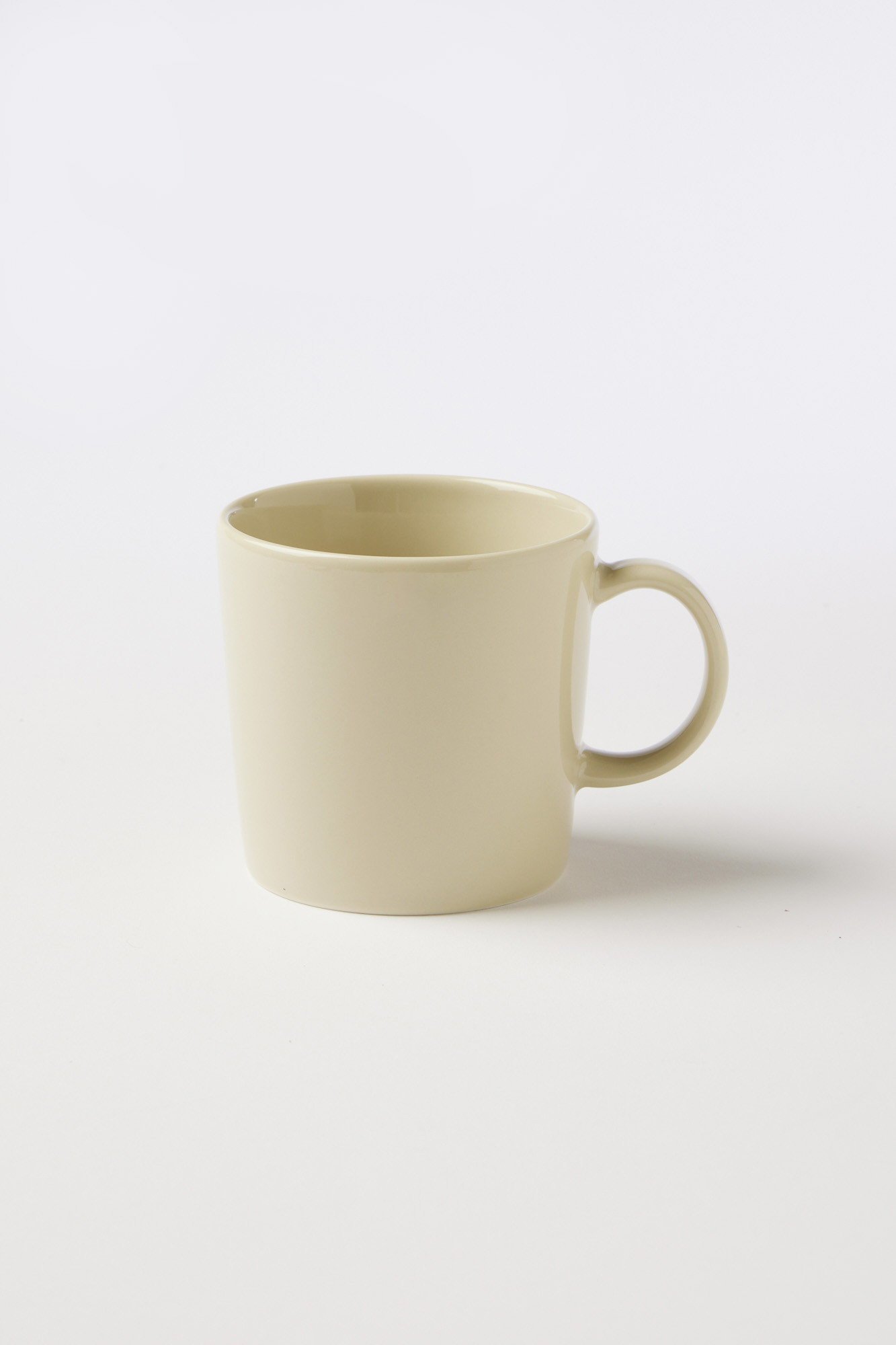 【イッタラ/iittala / GOODS】のティーマ マグ 0.3L インテリア・キッズ・メンズ・レディースファッション・服の通販 founy(ファニー) 　グラス　Glass, Eyewear　コレクション　Collection, Seasonal Line　シェイプ　Shape, Slim Fit　スタンダード　Standard, Basic　テーブル　Table, Dining Table　人気　Popular, Best Seller　リネン|ID: prp329100004019000 ipo3291000000036175064