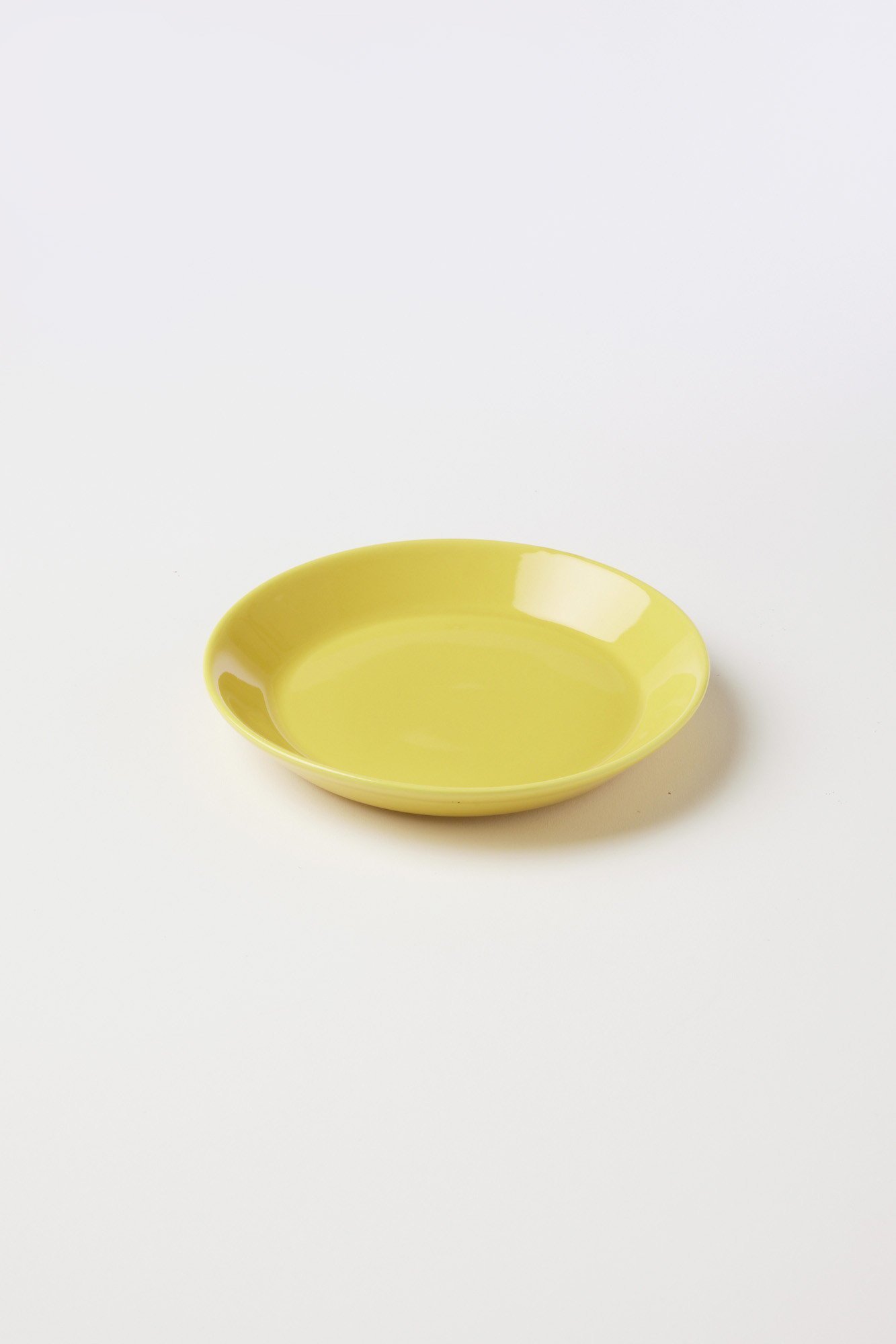 【イッタラ/iittala / GOODS】のティーマ プレート 17cm 人気、トレンドファッション・服の通販 founy(ファニー) 　テーブル　Table　プレート　Plate　ホーム・キャンプ・アウトドア・お取り寄せ　Home,Garden,Outdoor,Camping Gear　キッチン・ダイニング　Kitchen Dining　キッチン家電・キッチン用品　Kitchenware　 other-1|ID: prp329100004019009 ipo3291000000026648933