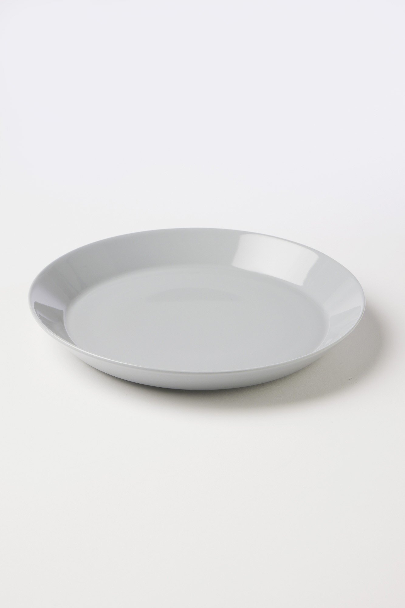 【イッタラ/iittala / GOODS】のティーマ プレート 26cm 人気、トレンドファッション・服の通販 founy(ファニー) 　テーブル　Table　プレート　Plate　ホーム・キャンプ・アウトドア・お取り寄せ　Home,Garden,Outdoor,Camping Gear　キッチン・ダイニング　Kitchen Dining　キッチン家電・キッチン用品　Kitchenware　 other-1|ID: prp329100004019020 ipo3291000000026648955