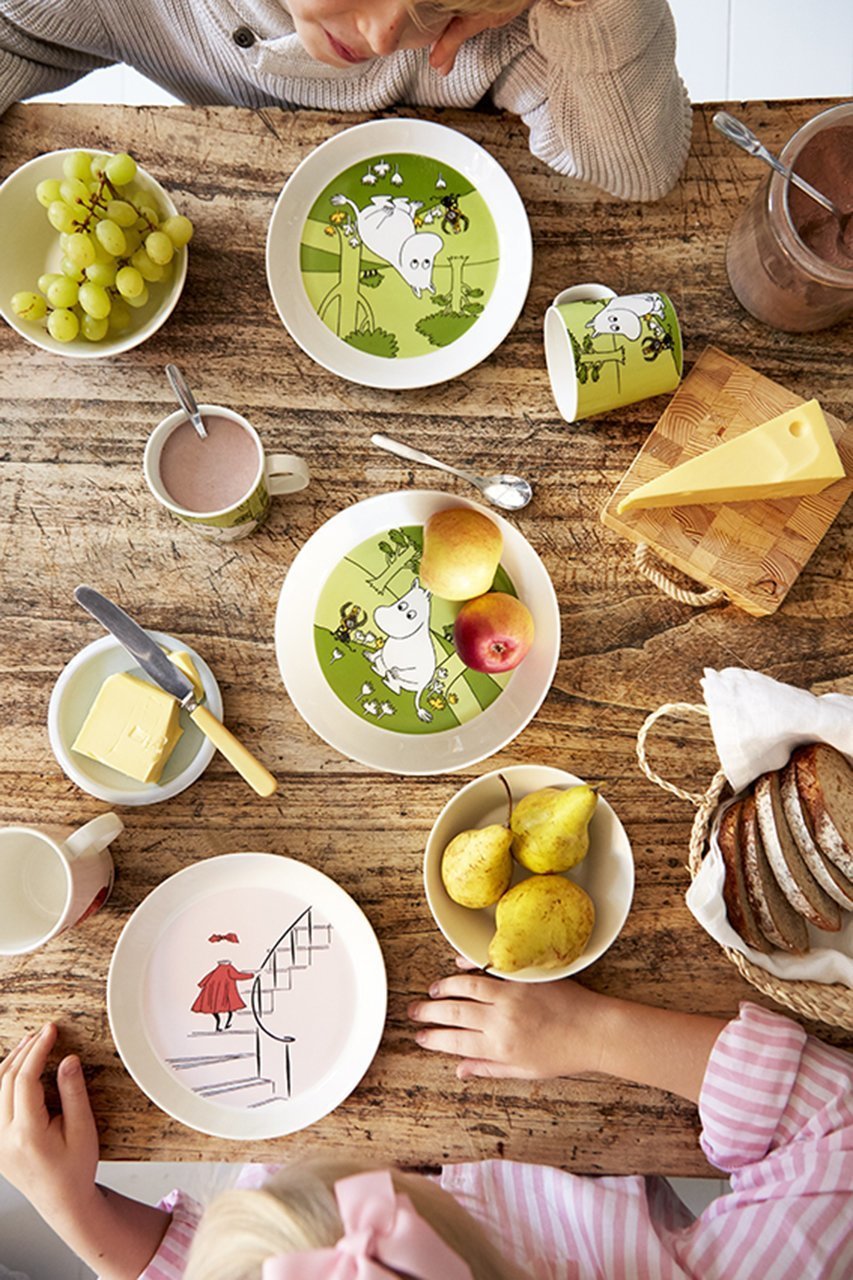 【ムーミン バイ アラビア/MOOMIN by ARABIA / GOODS】のムーミン クラシック マグ 0.3L ムーミン 人気、トレンドファッション・服の通販 founy(ファニー) 　イラスト　Illustration　キャラクター　Character, Licensed Characters　ギフト プレゼント　Gift / Present　クラシック　Classic, Timeless Style　グラス　Glass, Eyewear　テーブル　Table, Dining Table　other-2|ID: prp329100004019061 ipo3291000000036175143