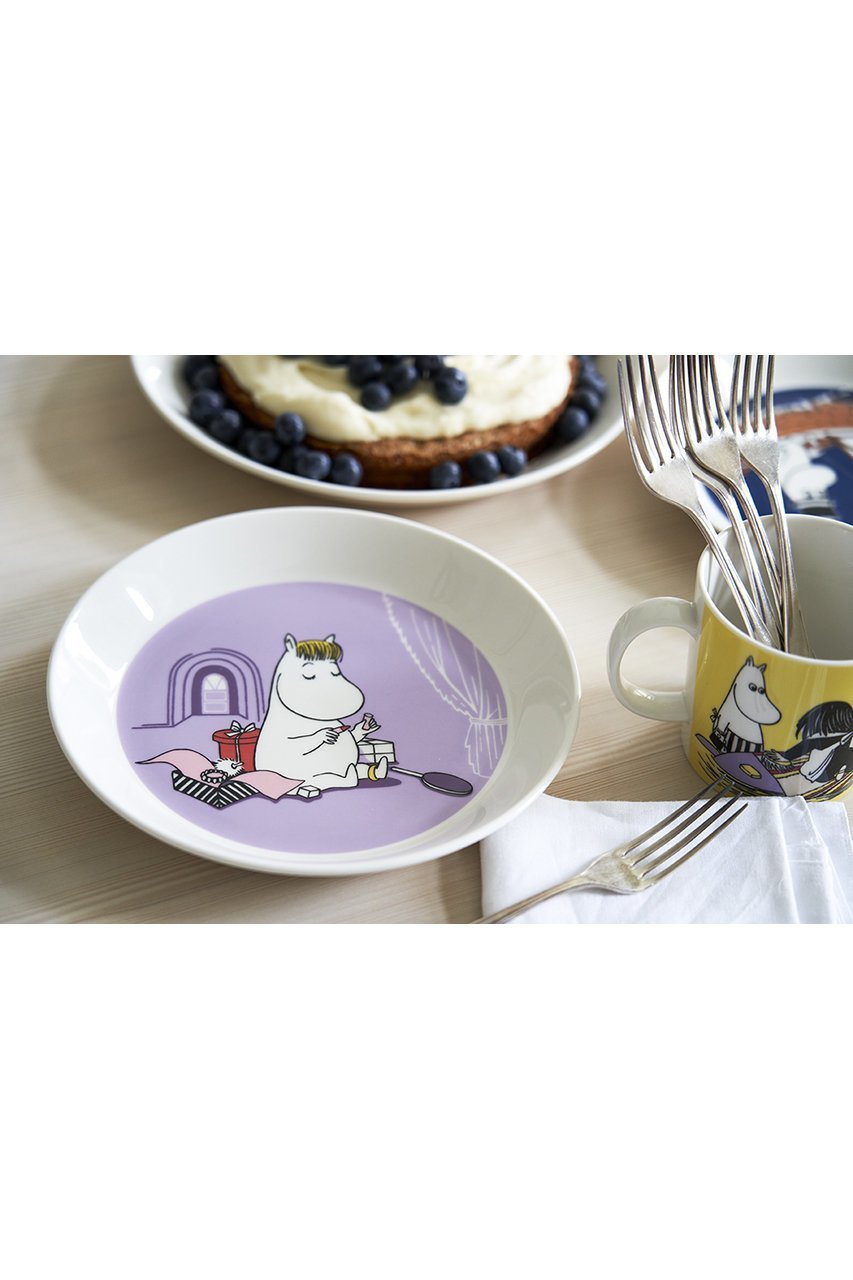【ムーミン バイ アラビア/MOOMIN by ARABIA / GOODS】のムーミン クラシック マグ 0.3L ミーサ 人気、トレンドファッション・服の通販 founy(ファニー) 　イラスト　Illustration　キャラクター　Character, Licensed Characters　ギフト プレゼント　Gift / Present　クラシック　Classic, Timeless Style　グラス　Glass, Eyewear　テーブル　Table, Dining Table　other-2|ID: prp329100004019062 ipo3291000000031448038