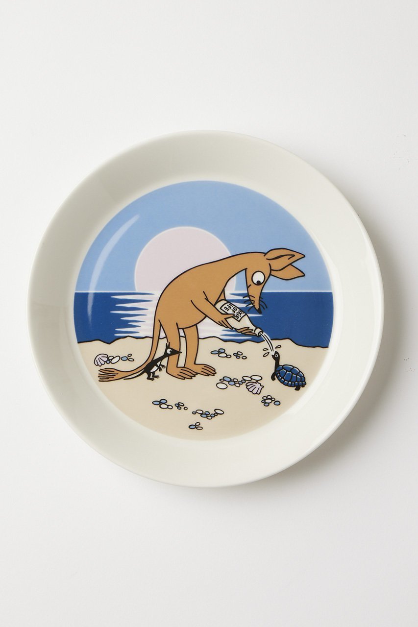 【ムーミン バイ アラビア/MOOMIN by ARABIA / GOODS】のムーミン クラシック プレート 19cm スニフ ブルー 人気、トレンドファッション・服の通販 founy(ファニー) 　イラスト　Illustration　キャラクター　Character, Licensed Characters　ギフト プレゼント　Gift / Present　クラシック　Classic, Timeless Style　テーブル　Table, Dining Table　プレート　Plate, Dish　ホーム・キャンプ・アウトドア・お取り寄せ　Home Living / Home & Lifestyle / Camping Gear / Outdoor Camping　キッチン・ダイニング　Kitchen & Dining Essentials. Stylish & Functional Tableware　キッチン家電・キッチン用品　Kitchen Appliances & Tools　 other-1|ID: prp329100004019120 ipo3291000000036175255