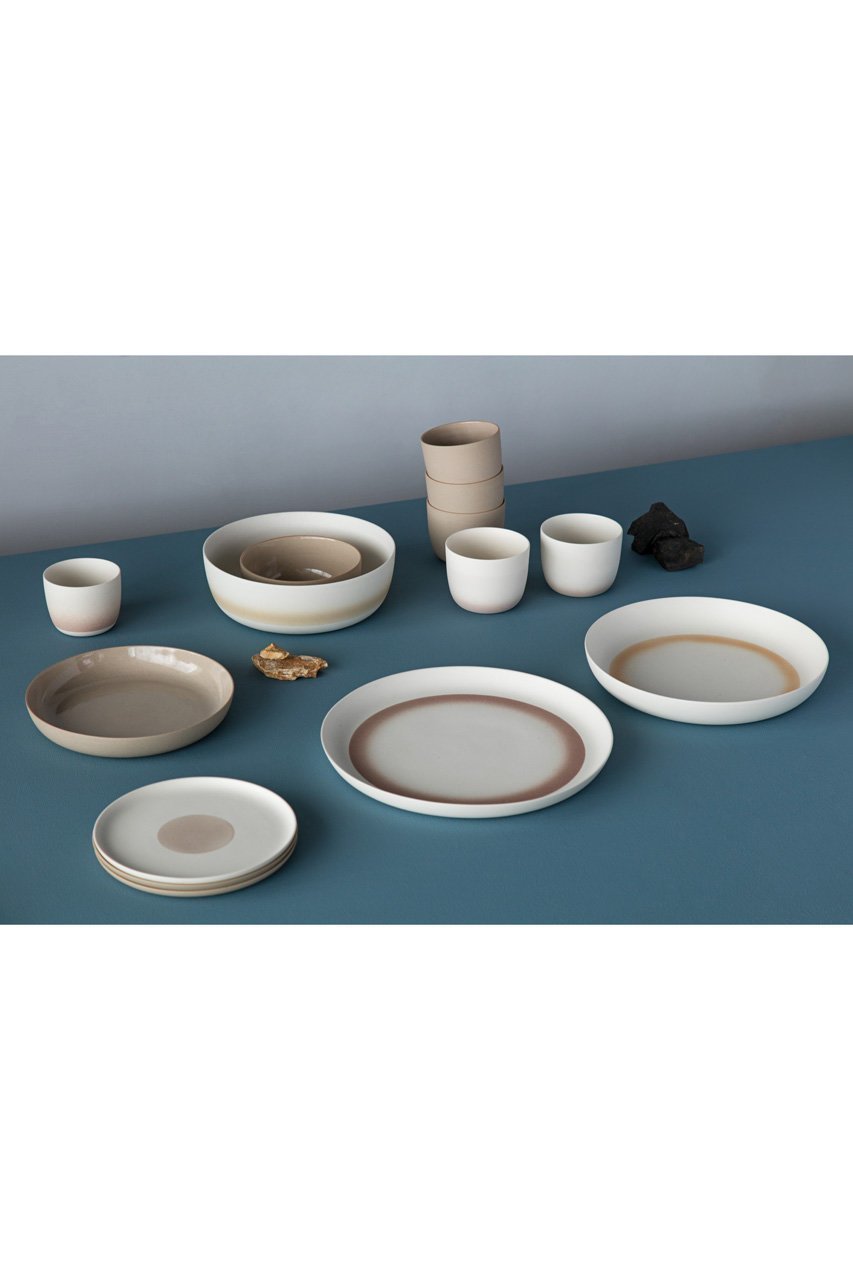 【ニーゼロイチロク/2016 / GOODS】の【Kirstie van Noort】ディーププレート 180 人気、トレンドファッション・服の通販 founy(ファニー) 　グラデーション　Gradient, Ombre　テーブル　Table, Dining Table　プレート　Plate, Dish　ワーク　Workwear, Utility Style　卒業式　Graduation Ceremony　ホーム・キャンプ・アウトドア・お取り寄せ　Home Living / Home & Lifestyle / Camping Gear / Outdoor Camping　キッチン・ダイニング　Kitchen & Dining Essentials. Stylish & Functional Tableware　キッチン家電・キッチン用品　Kitchen Appliances & Tools　other-3|ID: prp329100004019123 ipo3291000000035447170