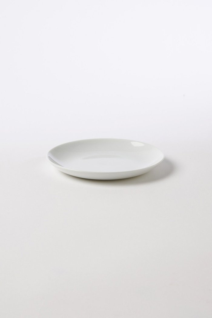 【ニーゼロイチロク/2016 / GOODS】の【Stefan Diez】プレート 140 インテリア・キッズ・メンズ・レディースファッション・服の通販 founy(ファニー) https://founy.com/ シンプル Simple, Minimal テーブル Table, Dining Table プレート Plate, Dish ホーム・キャンプ・アウトドア・お取り寄せ Home Living / Home & Lifestyle / Camping Gear / Outdoor Camping キッチン・ダイニング Kitchen & Dining Essentials. Stylish & Functional Tableware キッチン家電・キッチン用品 Kitchen Appliances & Tools |ID: prp329100004019195 ipo3291000000035447378