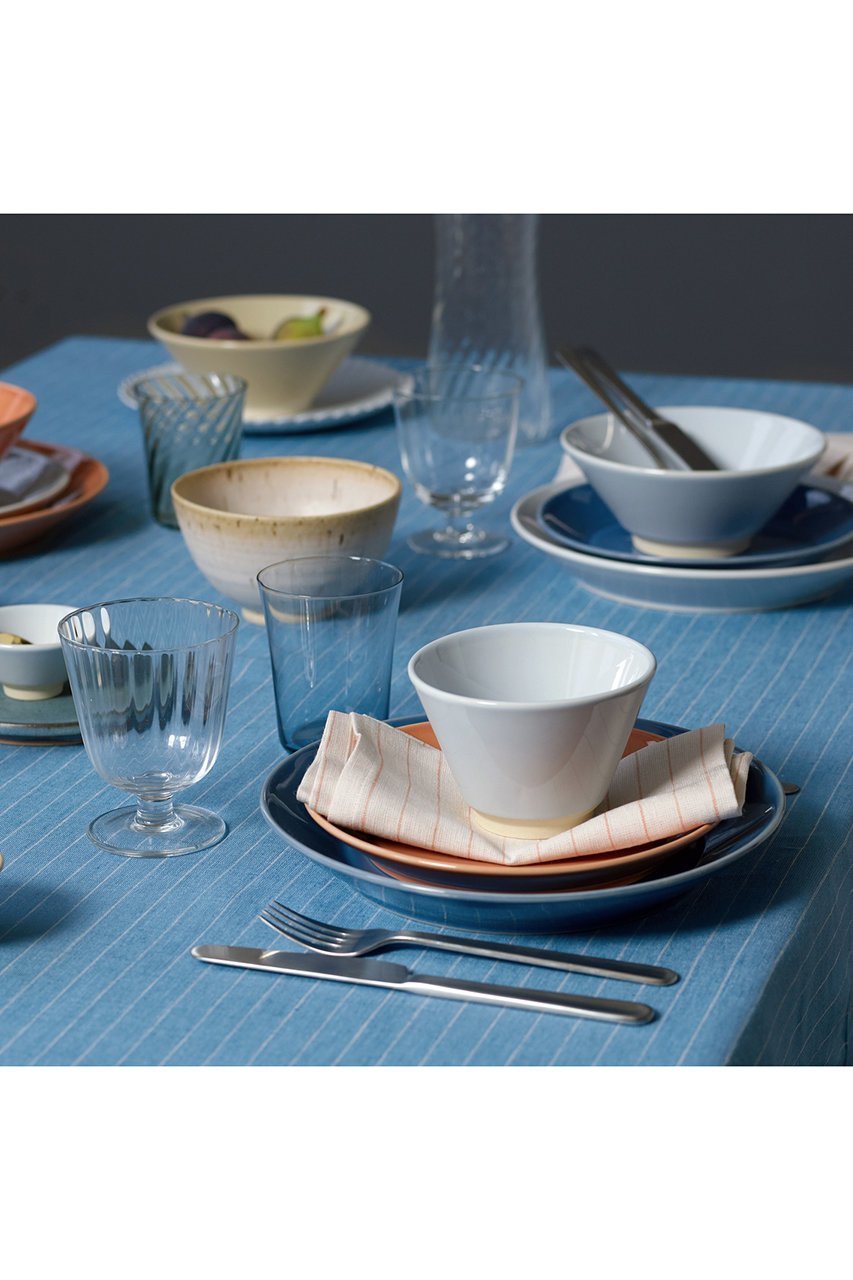 【スティルレーベン/STILLEBEN / GOODS】のMemphis プレート φ25 人気、トレンドファッション・服の通販 founy(ファニー) 　ガラス　Glass, Glassware　グラフィック　Graphic, Graphic Design　コレクション　Collection, Seasonal Line　ストーン　Stone, Gem-Like　テーブル　Table, Dining Table　人気　Popular, Best Seller　フォルム　Silhouette, Form　プレート　Plate, Dish　ミックス　Mix, Mixed Style　卒業式　Graduation Ceremony　ホーム・キャンプ・アウトドア・お取り寄せ　Home Living / Home & Lifestyle / Camping Gear / Outdoor Camping　キッチン・ダイニング　Kitchen & Dining Essentials. Stylish & Functional Tableware　キッチン家電・キッチン用品　Kitchen Appliances & Tools　other-2|ID: prp329100004019241 ipo3291000000035447472