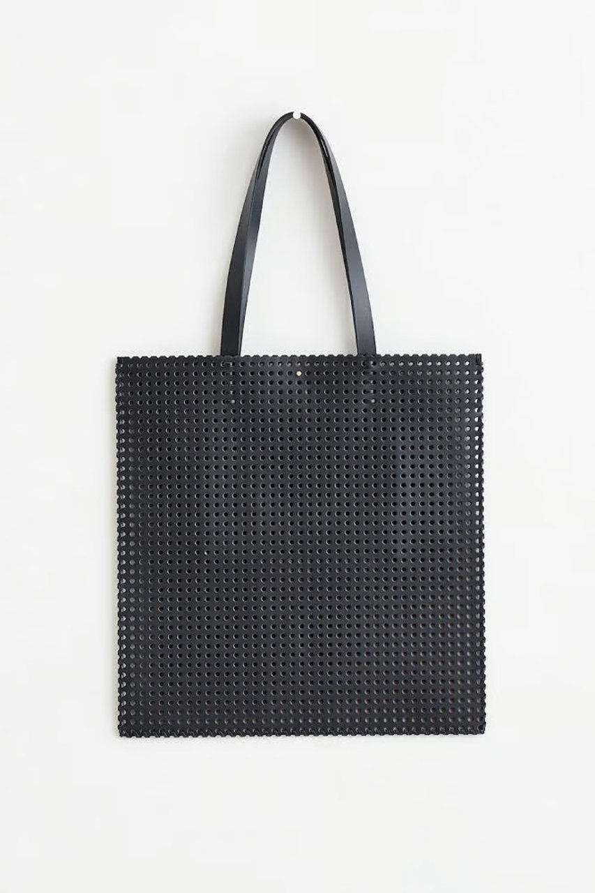 【イロセ/i ro se / GOODS】の“KAGO” FLAT BAG L インテリア・キッズ・メンズ・レディースファッション・服の通販 founy(ファニー) 　軽量　Lightweight　財布　Wallet　フラット　Flat　ポケット　Pocket　BLACK|ID: prp329100004019569 ipo3291000000026650717