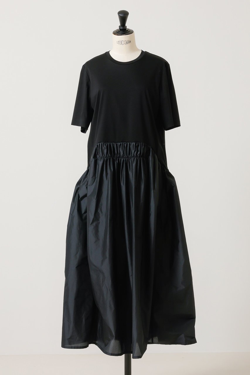 【デザイン ワークス/DESIGN WORKS】のタフタコンビボリュームワンピース インテリア・キッズ・メンズ・レディースファッション・服の通販 founy(ファニー) 　ファッション　Fashion　レディースファッション　Fashion for Women　ワンピース　Dresses　チュニック　Tunic Tops & Dresses　タフタ　Taffeta, Structured Fabric　チュニック　Tunic, Long Top　ドッキング　Docking, Mixed Material　ロング　Long, Long-Length　夏　Summer　ブラック|ID: prp329100004020602 ipo3291000000032896918