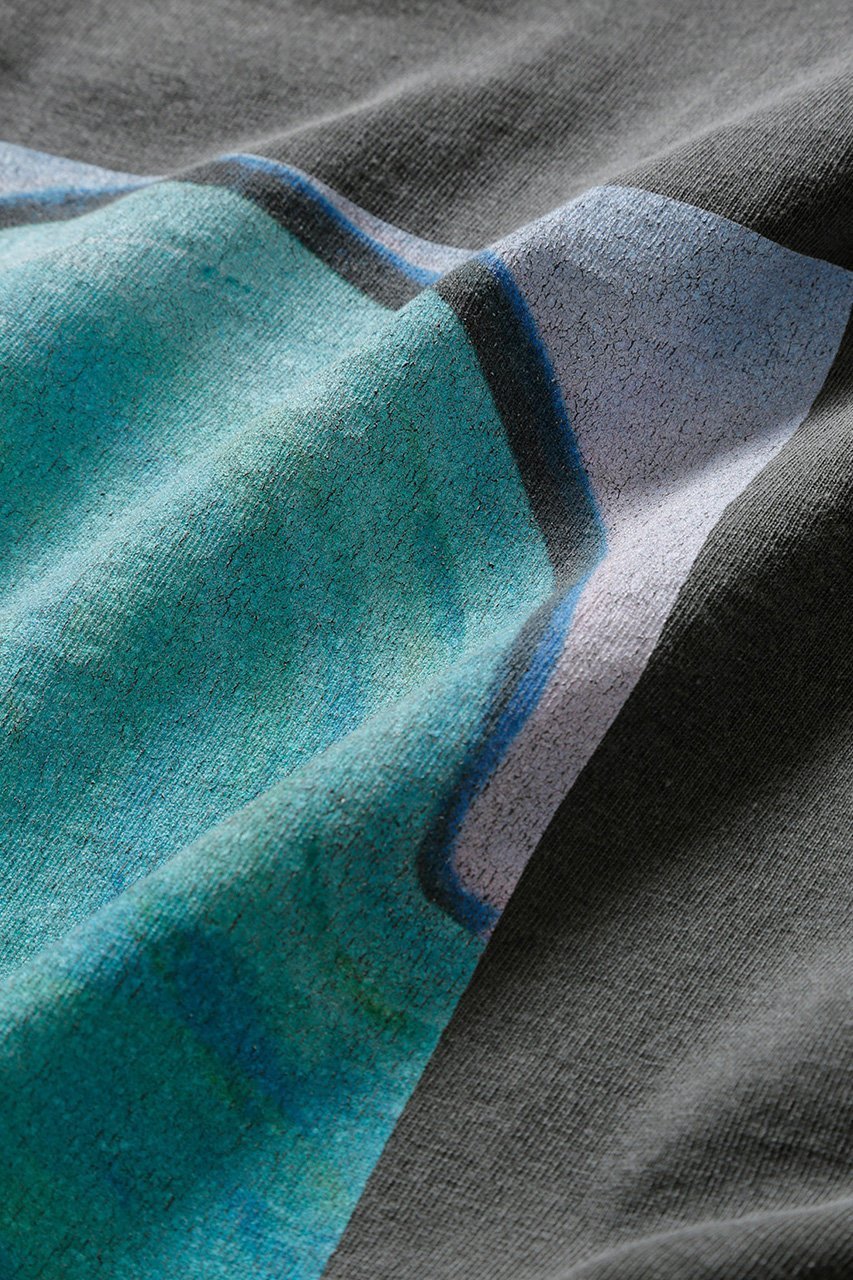 【スタニングルアー/STUNNING LURE】の【KURO iro】Surf Pixie/Tシャツ 人気、トレンドファッション・服の通販 founy(ファニー) 　ファッション　Fashion　レディースファッション　Fashion for Women　トップス・カットソー　Cut & Sew Tops　シャツ・ブラウス・オフィスカジュアル　Elegant Blouses & Button-Ups　ロングTシャツ・Tシャツ　Longline T-Shirts & Tees　カットソー・ベーシックTシャツ　Cut-and-Sewn Tops / Stretch Tees & Basics　ショート　Short, Short Length　スリーブ　Sleeve, Long Sleeve / Short Sleeve　プリント　Print, Printed Pattern　other-3|ID: prp329100004021556 ipo3291000000032923477