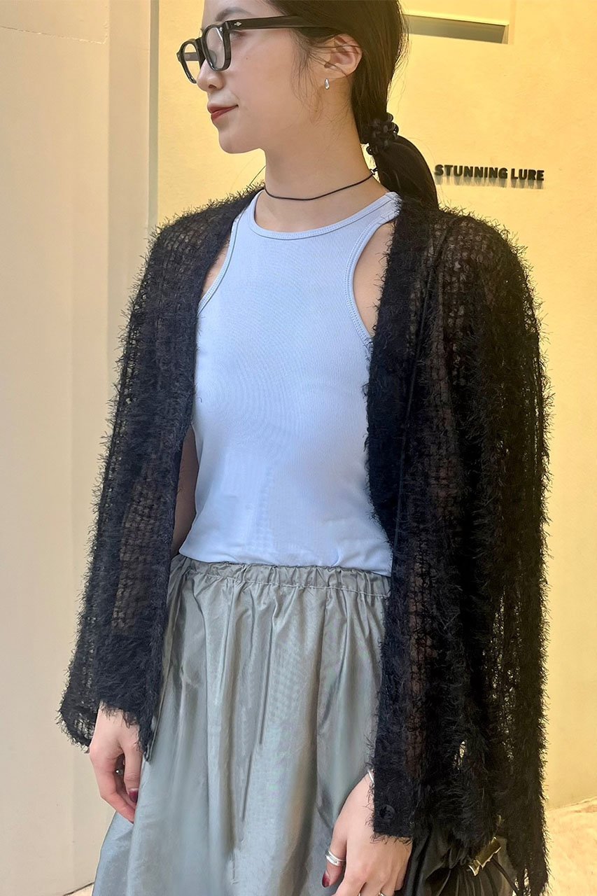 【スタニングルアー/STUNNING LURE】のフェザーチュールカーディガン 人気、トレンドファッション・服の通販 founy(ファニー) 　ファッション　Fashion　レディースファッション　Fashion for Women　トップス・カットソー　Cut & Sew Tops　ニット　Knit Tops & Sweaters　カーディガン・羽織り　Layered Style Cardigans　インナー　Innerwear　エアリー　Airy Texture　カーディガン　Cardigan, Knitwear　チュール　Tulip, Tulip Motif　フェザー　Feather, Feather Detail　ボトム　Bottoms, Lower Wear　A/W・秋冬　Autumn/Winter　other-3|ID: prp329100004025126 ipo3291000000032934244