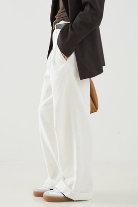【ザ ストア バイ シー/THE STORE by C】のデニムパンツ 人気、トレンドファッション・服の通販 founy(ファニー) ファッション Fashion レディースファッション Fashion for Women パンツ Pants & Trousers デニムパンツ・ジーンズ・美脚デニム Denim Jeans & Pants とろみ Fluid, Flowy Fabric デニム Denim, Jeans Material フォルム Silhouette, Form |ID:prp329100004028025