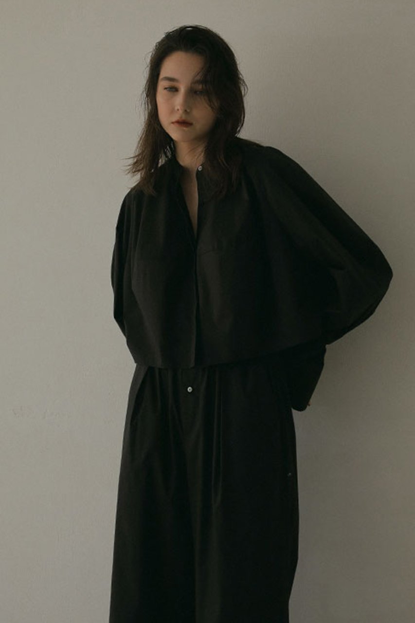 【エトレトウキョウ/ETRE TOKYO】のカーブスリーブバンドカラーシャツ 人気、トレンドファッション・服の通販 founy(ファニー) 　ファッション　Fashion　レディースファッション　Fashion for Women　トップス・カットソー　Cut & Sew Tops　シャツ・ブラウス・オフィスカジュアル　Elegant Blouses & Button-Ups　おすすめ　Recommended / Our Picks　カフス　Cuff Design　ショート　Short, Short Length　スタンド　Stand Collar, Upright Stand　スリーブ　Sleeve, Long Sleeve / Short Sleeve　セットアップ　Set-Up, Coordinated Outfit　バランス　Balance, Style Balance　ベスト　Vest, Waistcoat　ロング　Long, Long-Length　今季　This Season, Current Season　other-2|ID: prp329100004028038 ipo3291000000032901348
